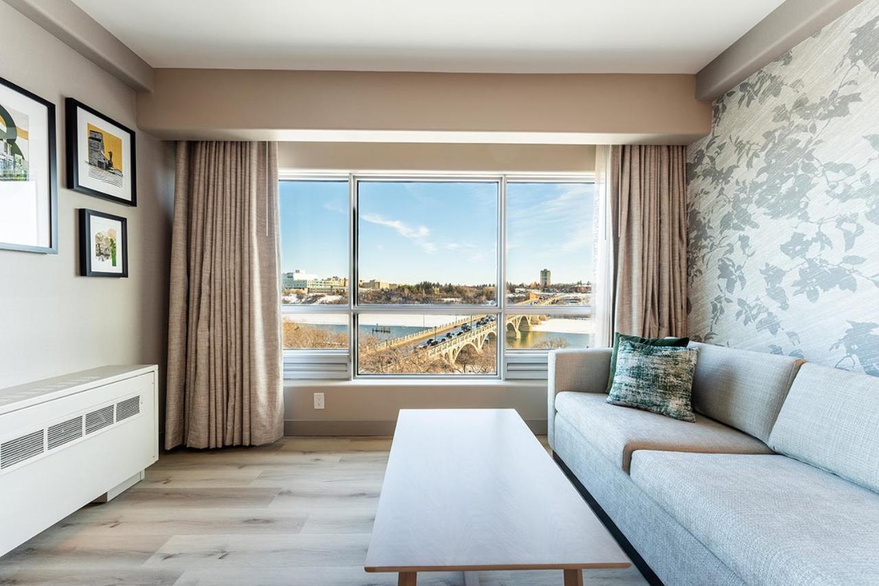 Park Town Hotel Saskatoon Bagian luar foto