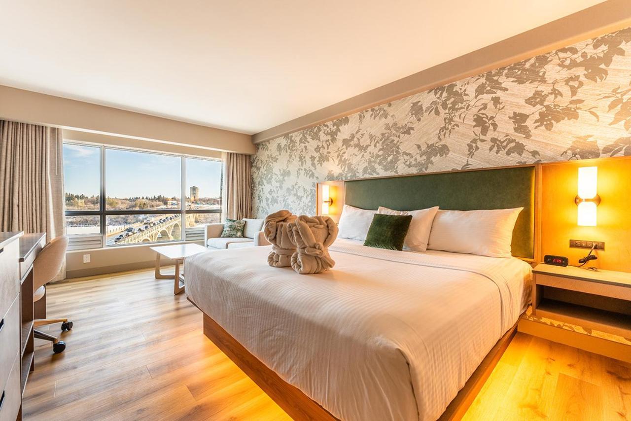 Park Town Hotel Saskatoon Bagian luar foto